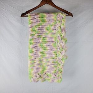 Vintage‎ Handmade Crochet Pastel Baby Blanker
